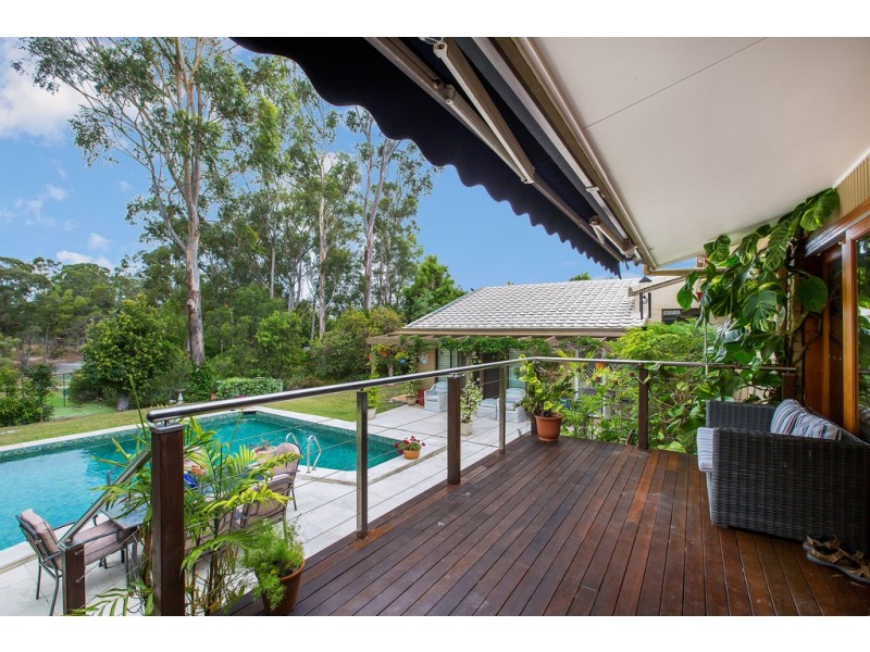 37 Hillview Parade, Ashmore QLD 4214