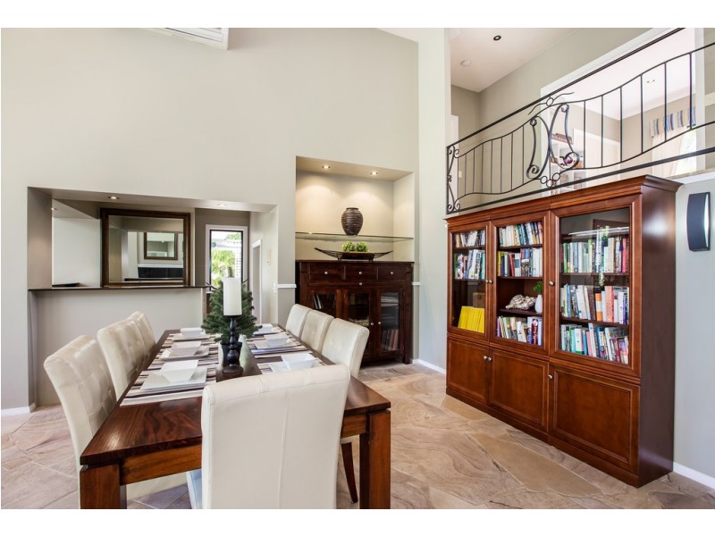 24 Uplands Court, Tallai QLD 4213