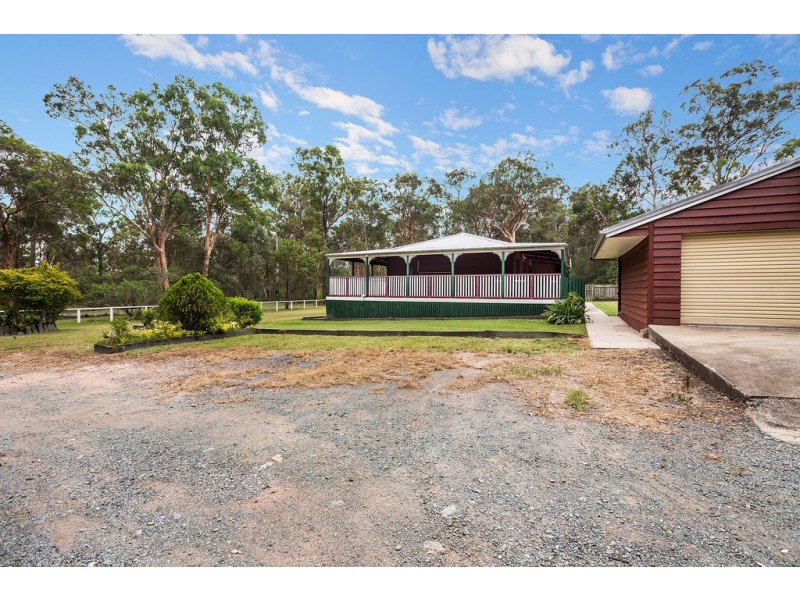 23 Hinchcliffe Road, Logan Village QLD 4207