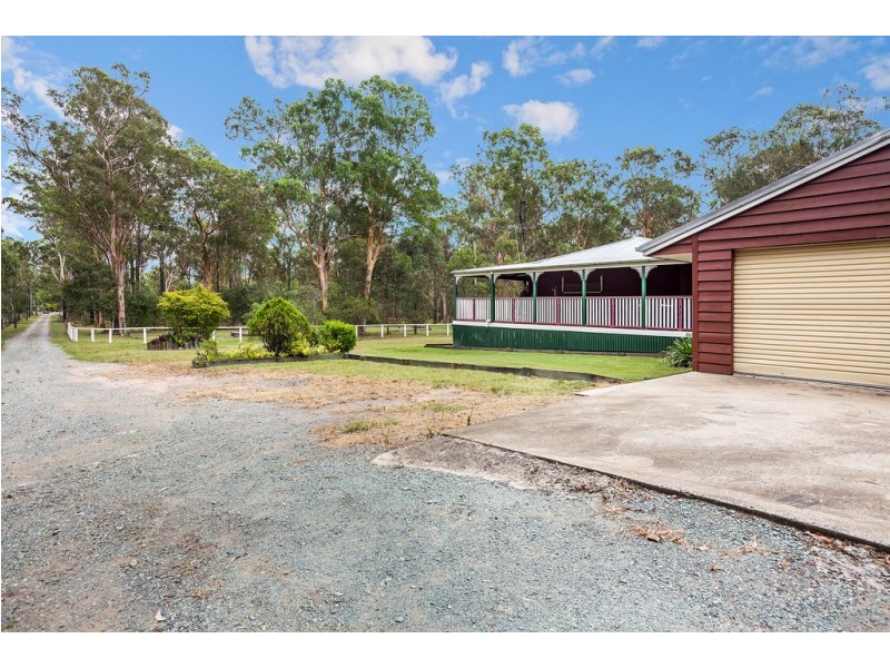 23 Hinchcliffe Road, Logan Village QLD 4207