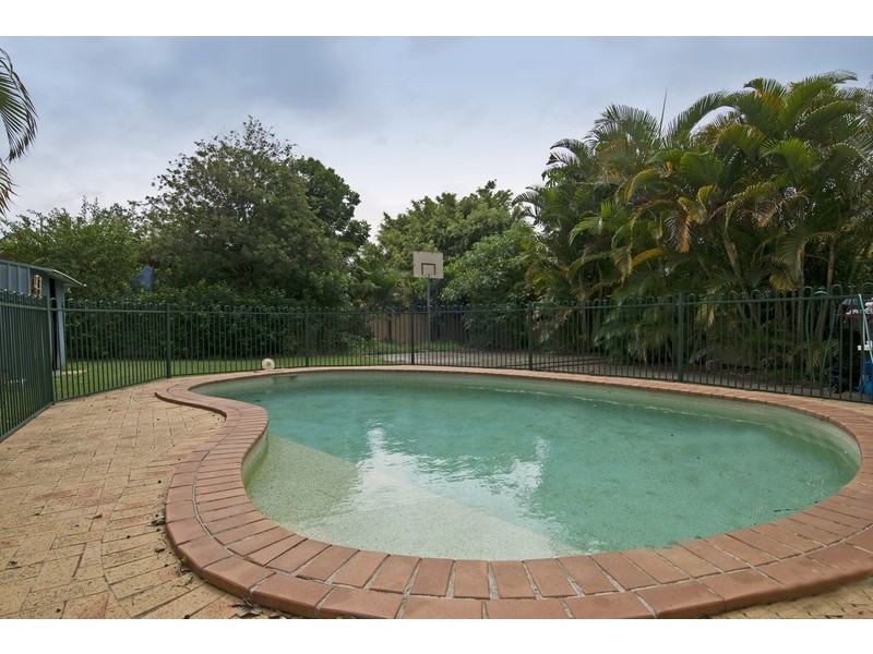 30 Lergessner Street, Biggera Waters QLD 4216