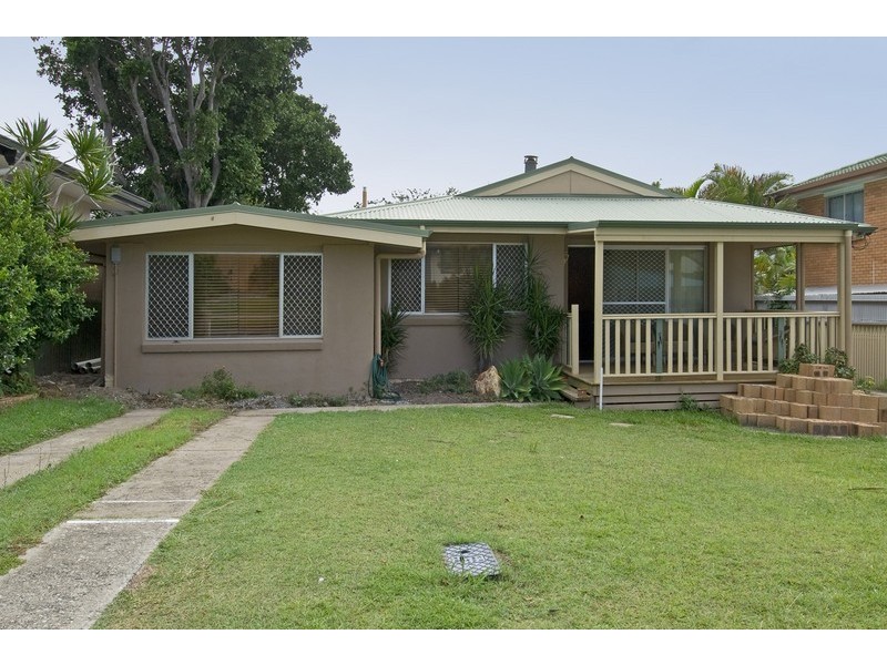 30 Lergessner Street, Biggera Waters QLD 4216