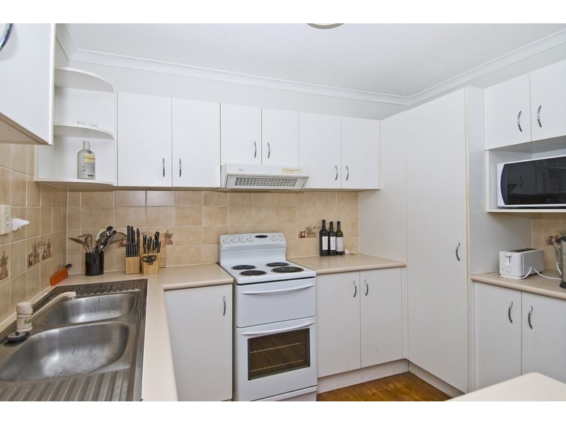 30 Lergessner Street, Biggera Waters QLD 4216