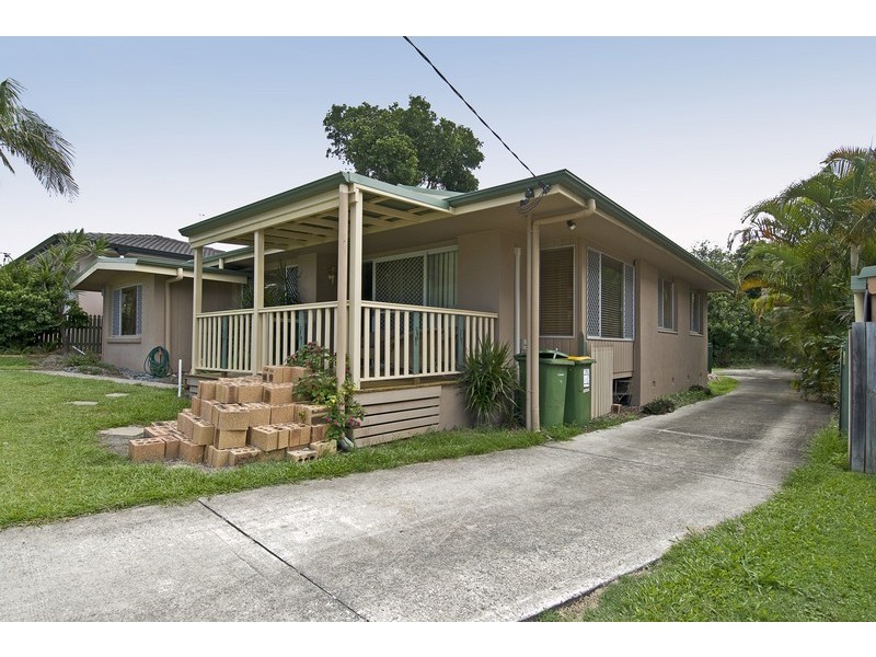 30 Lergessner Street, Biggera Waters QLD 4216