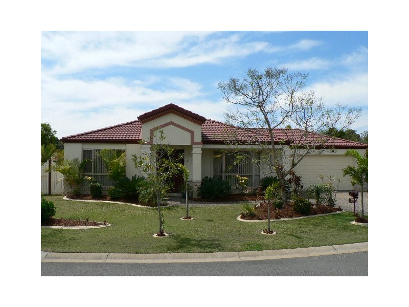 24 Madeline Street, Mudgeeraba QLD 4213