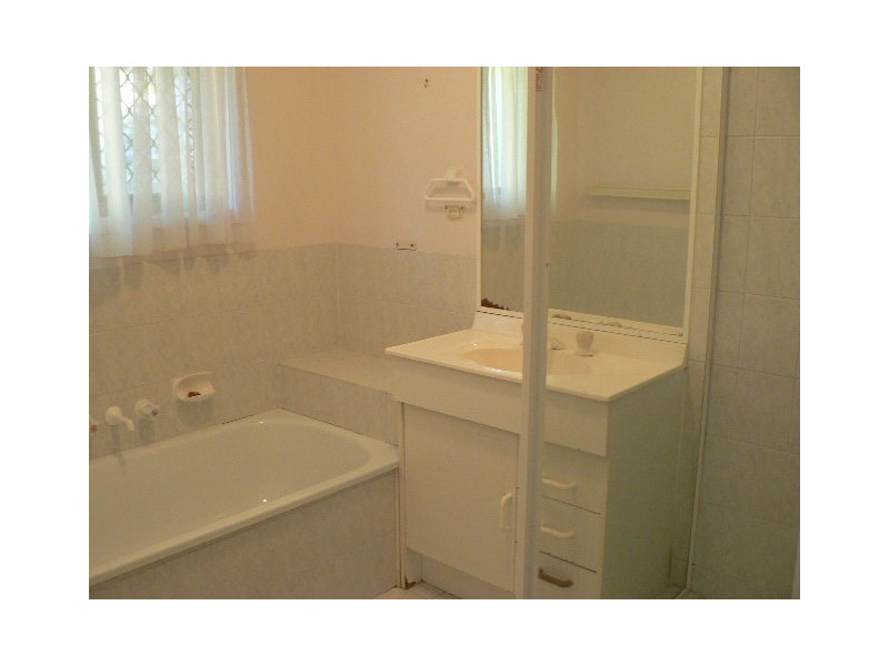 14 Lauder Court, Highland Park QLD 4211