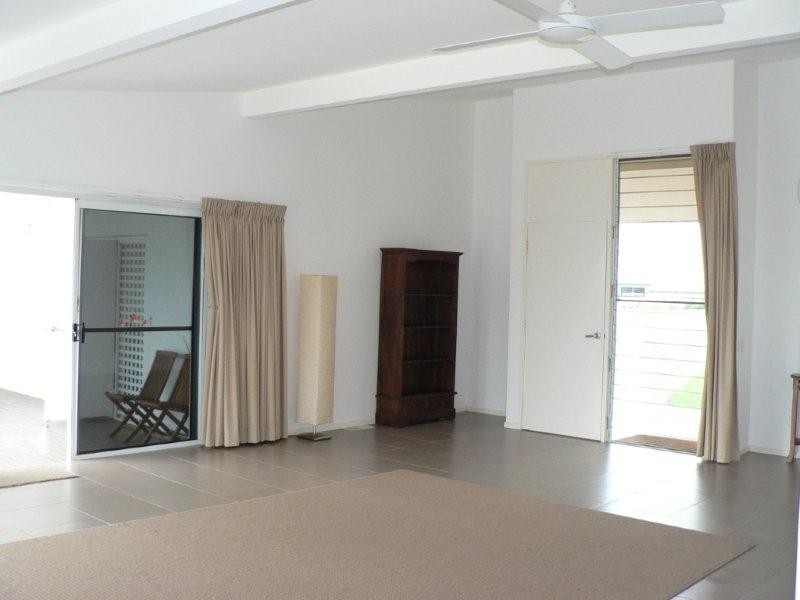38 Red Oak Drive, Tallai QLD 4213