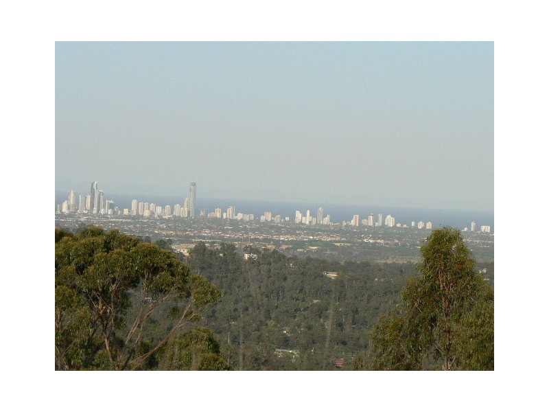 38 Red Oak Drive, Tallai QLD 4213