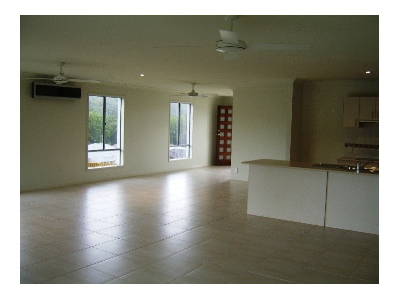 3 Caprice Street, Mudgeeraba QLD 4213