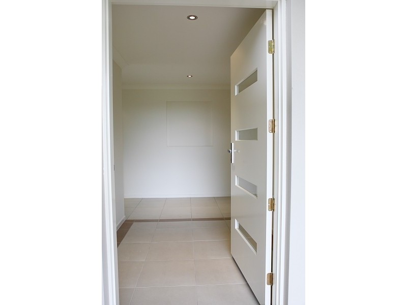 7 Jackaroo Crescent, Gilston QLD 4211