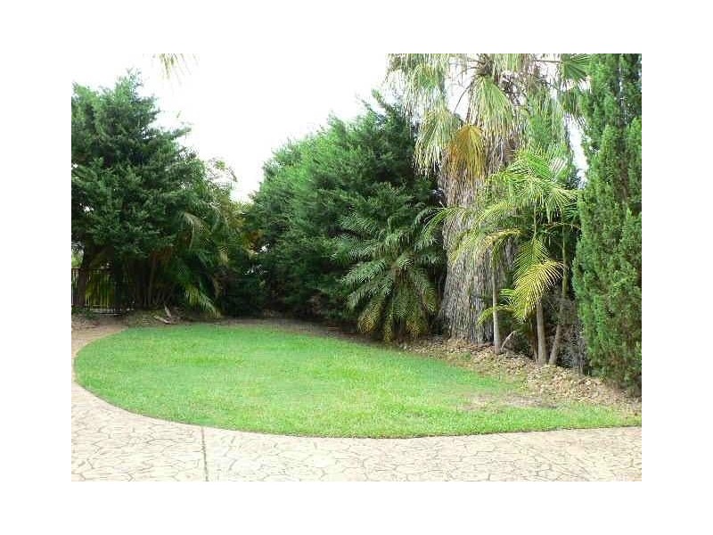 61 Strawberry Road, Mudgeeraba QLD 4213