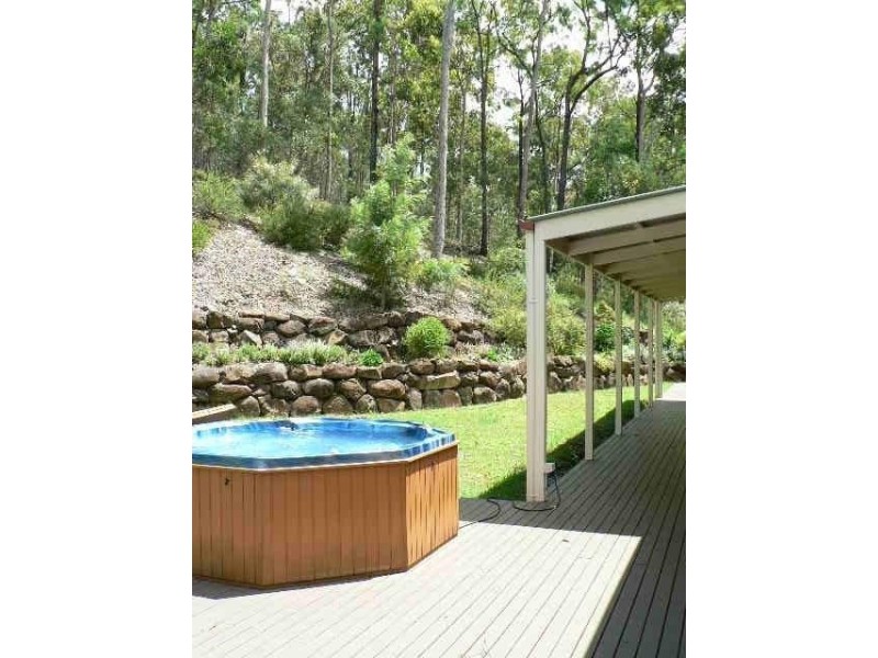 33 Pebble Creek Road, Bonogin QLD 4213