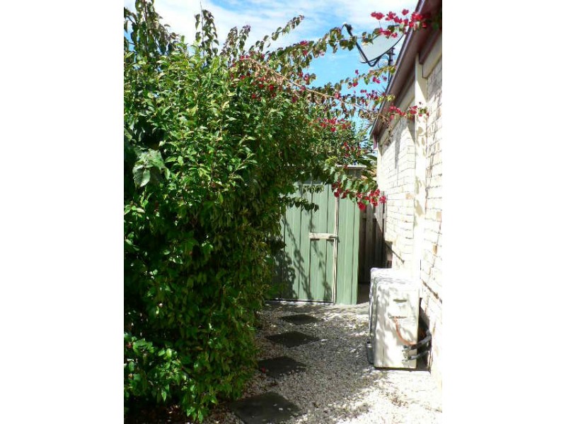 99 Swanton Drive, Mudgeeraba QLD 4213