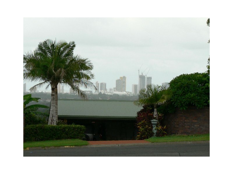 51 Quigan Terrace, Highland Park QLD 4211
