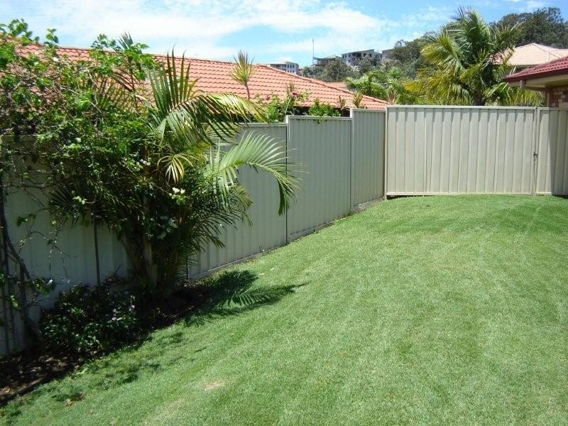 5 Callicarpa Street, Reedy Creek QLD 4227