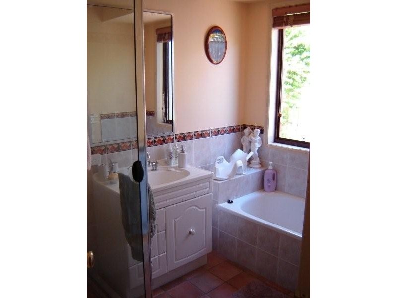 5 Callicarpa Street, Reedy Creek QLD 4227