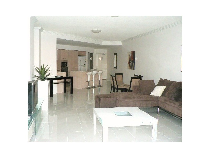 20/255 The Cape, Varsity Parade, Varsity Lakes QLD 4227