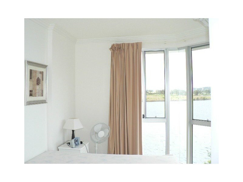 20/255 The Cape, Varsity Parade, Varsity Lakes QLD 4227