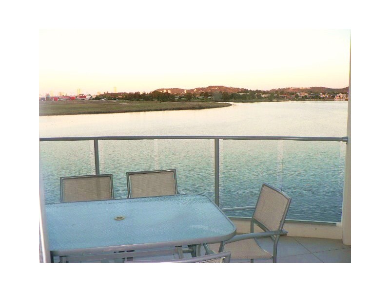 20/255 The Cape, Varsity Parade, Varsity Lakes QLD 4227