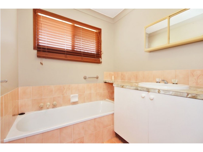 5 Satellite Court, Mudgeeraba QLD 4213