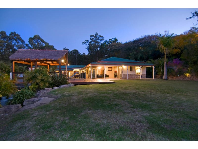 63 Broadoak Court, Bonogin QLD 4213