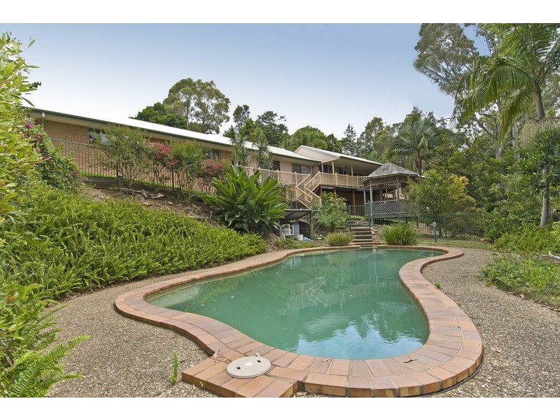 63 Wallaby Drive, Mudgeeraba QLD 4213