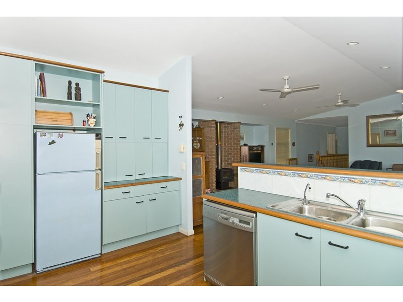 63 Wallaby Drive, Mudgeeraba QLD 4213