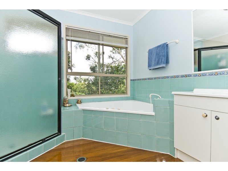 63 Wallaby Drive, Mudgeeraba QLD 4213