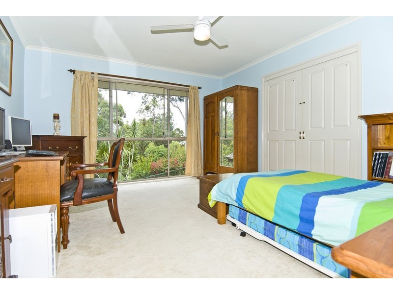 63 Wallaby Drive, Mudgeeraba QLD 4213