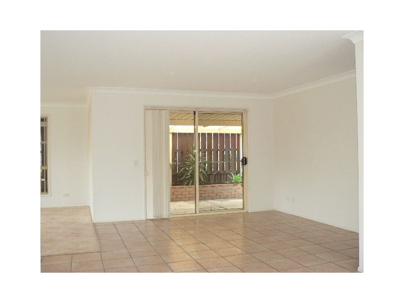13 Griffon Street, Merrimac QLD 4226