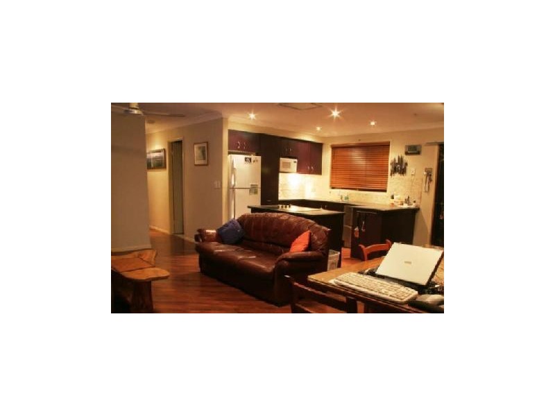 8 Acoma Terrace, Mudgeeraba QLD 4213