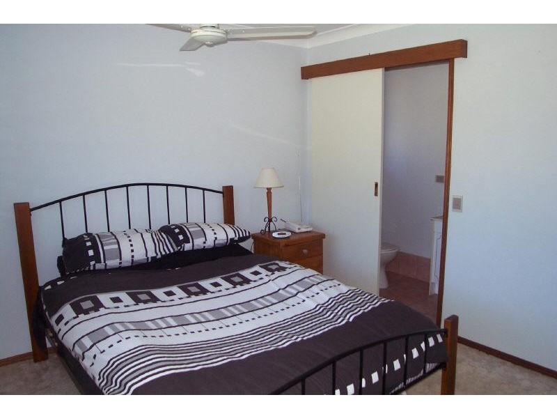 8 Acoma Terrace, Mudgeeraba QLD 4213