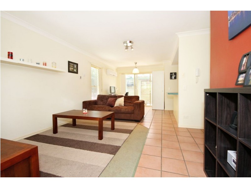 17/17 Douma Drive, Mudgeeraba QLD 4213
