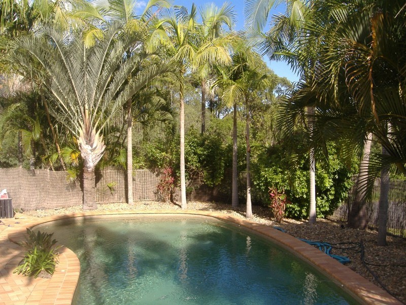 2 Coorumbene Court, Tallai QLD 4213