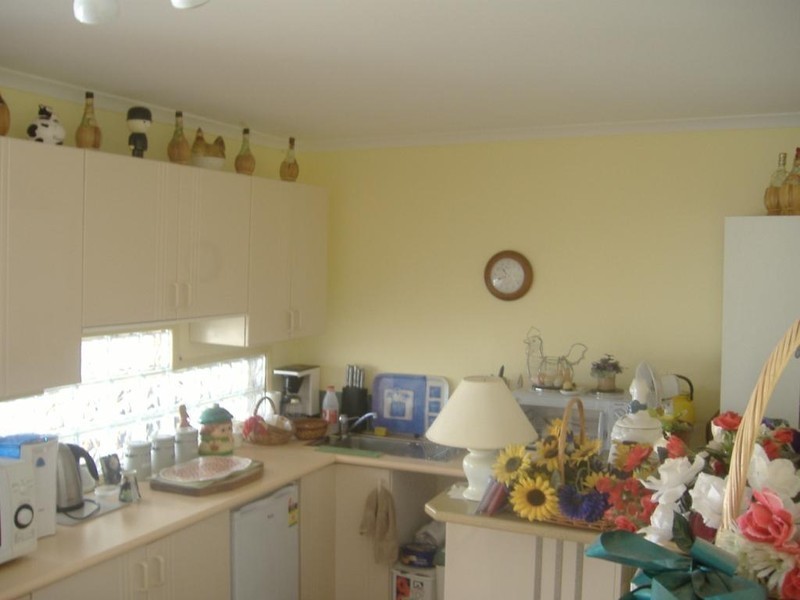 2 Coorumbene Court, Tallai QLD 4213