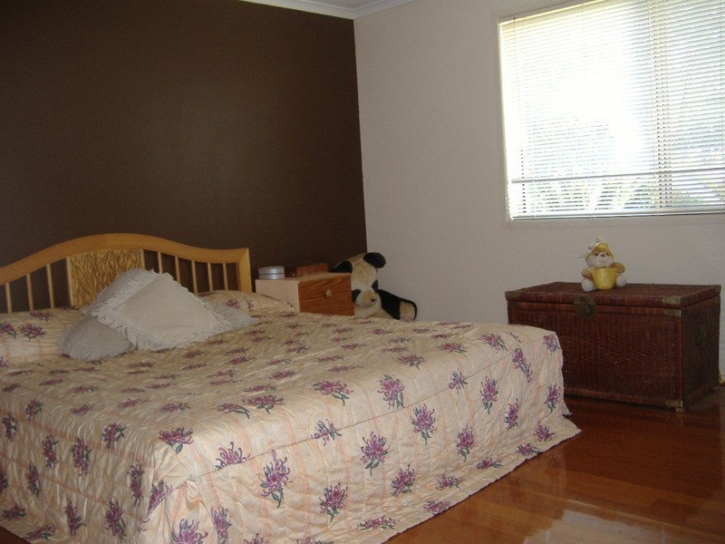 2 Coorumbene Court, Tallai QLD 4213