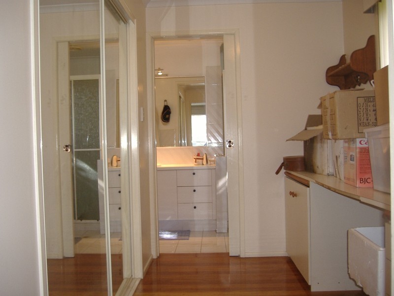 2 Coorumbene Court, Tallai QLD 4213