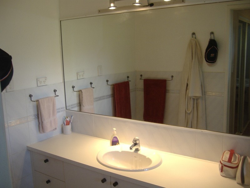 2 Coorumbene Court, Tallai QLD 4213