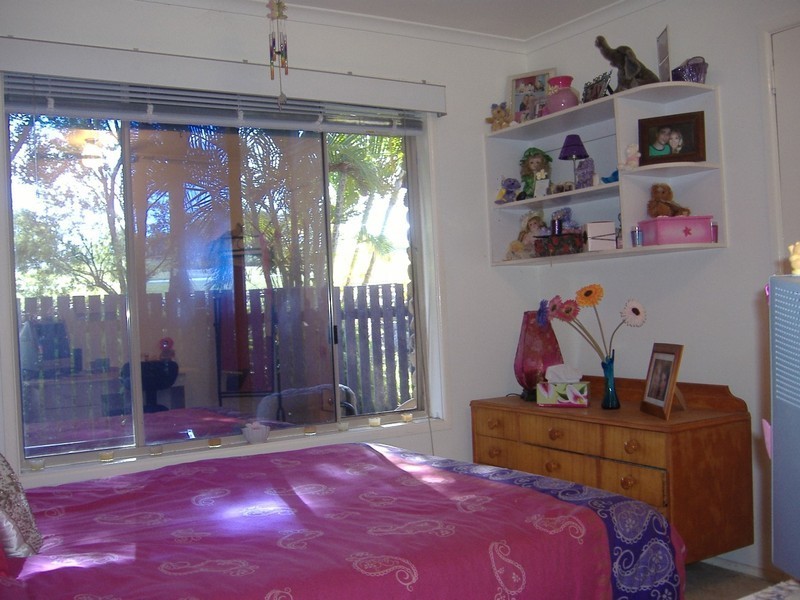 2 Coorumbene Court, Tallai QLD 4213