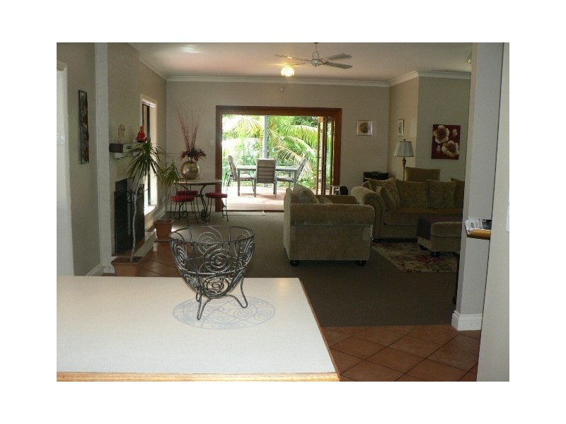 14 Glider Court, Bonogin QLD 4213