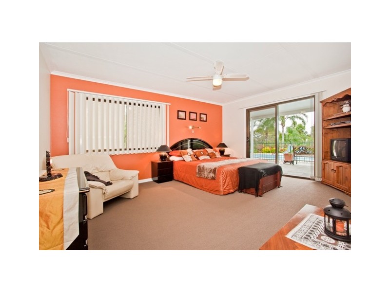 35 Quambone St, Worongary QLD 4213