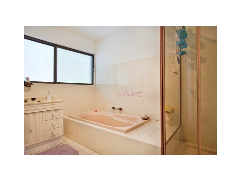 35 Quambone St, Worongary QLD 4213