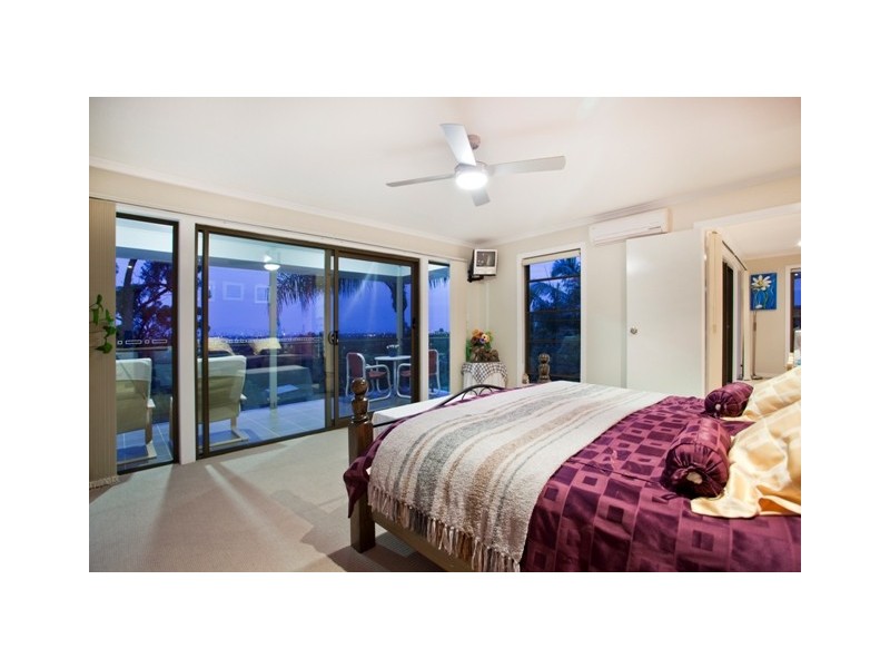 35 Quambone St, Worongary QLD 4213