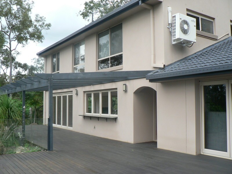 8 Nash Road, Worongary QLD 4213