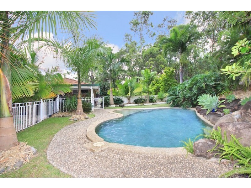 5 Fergus Court, Worongary QLD 4213