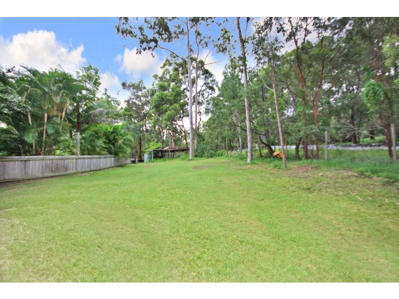 5 Fergus Court, Worongary QLD 4213