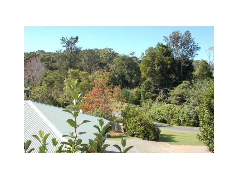 24 Lloyds Road, Springbrook QLD 4213