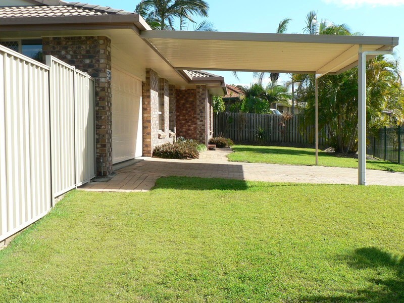 61 Merridown Drive, Merrimac QLD 4226