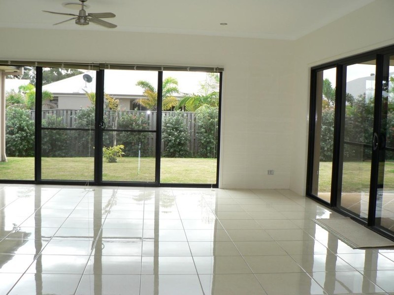 1 Freya Circuit, Coomera QLD 4209