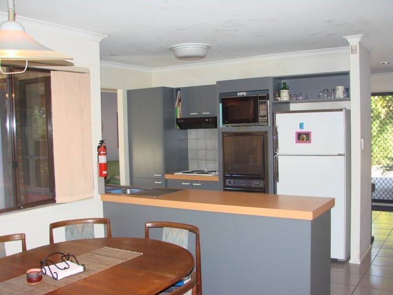 8 Stirling Court, Bonogin QLD 4213